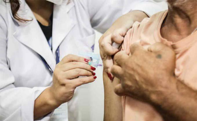 MS vacinou 85,9 mil pessoas contra Covid-19