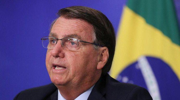 Bolsonaro pedirá acesso a mensagens da Lava Jato