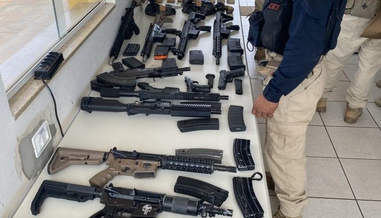 Arsenal apreendido em MS está avaliado em cerca de meio milhão