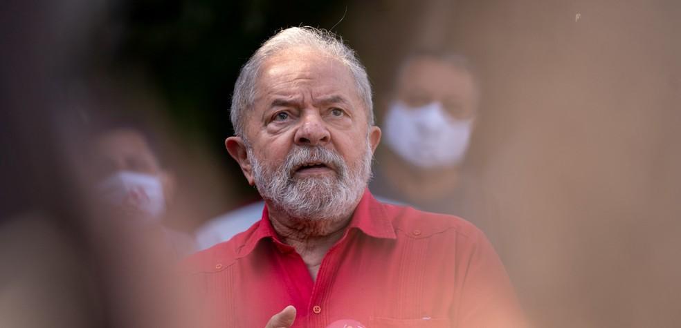Decisão deixa Lula livre para disputar eleições