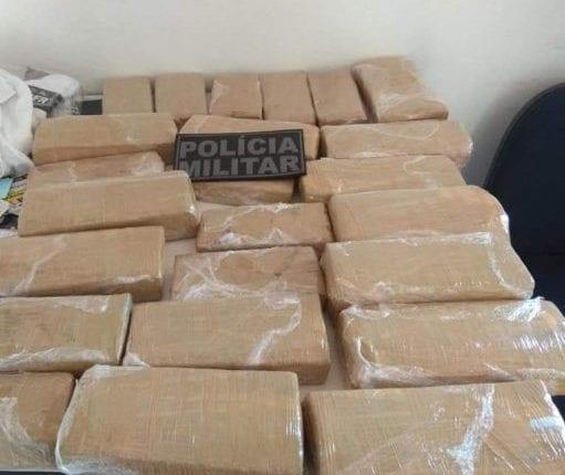 Carioca é flagrada com 20,6 quilos de maconha na fronteira de MS