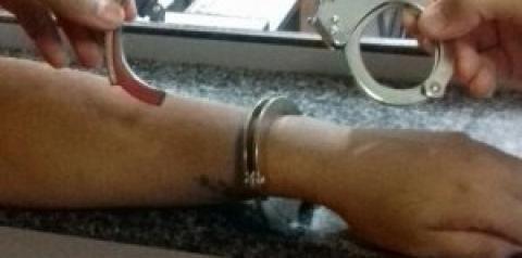 Bandido invade oficina, é perseguido por moradores e preso pela PM em MS