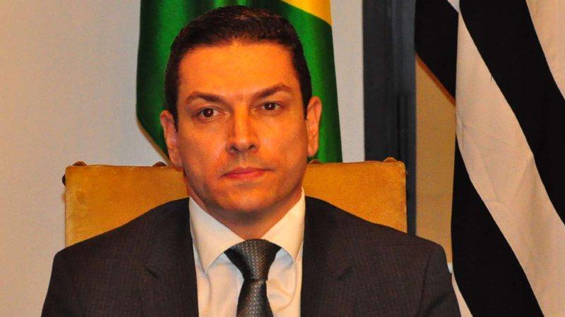 Chefe da PF quer tirar autonomia de delegados