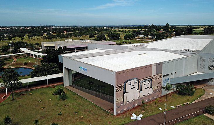 UEMS disponibiliza 479 vagas para 18 cursos