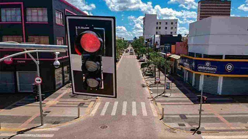 Governo de MS orienta lockdown em 43 cidades