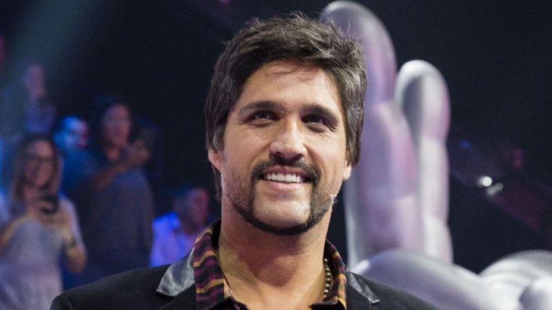 Cantor sertanejo Léo diz que fã ofereceu R$ 100 mil para passar a noite com ele