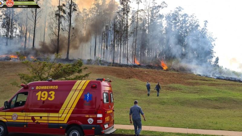São Paulo: Avião de pequeno porte cai em Piracicaba e deixa sete mortos