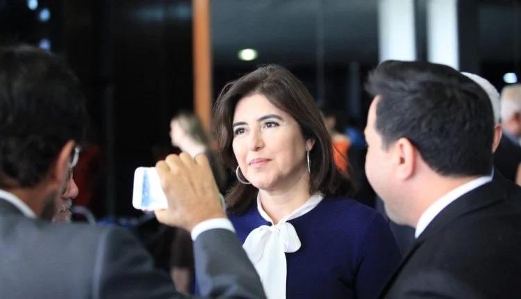 Simone é a primeira mulher a concorrer à presidência do Senado