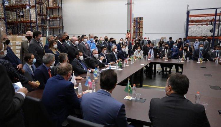 Vacinas chegam em MS à tarde e campanha pode começar nesta segunda-feira