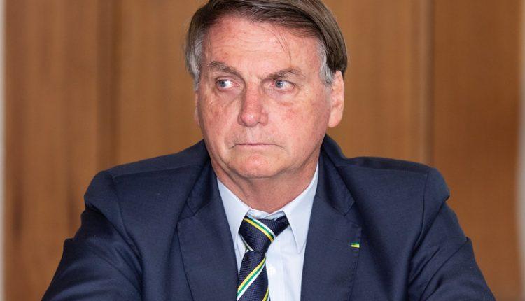 Volta de auxílio ‘vai quebrar o país’, diz Bolsonaro