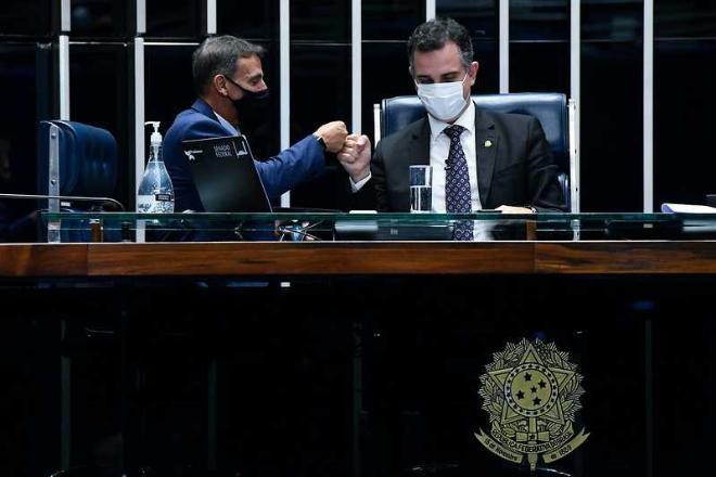 Senado aprova PEC Emergencial em 1º turno