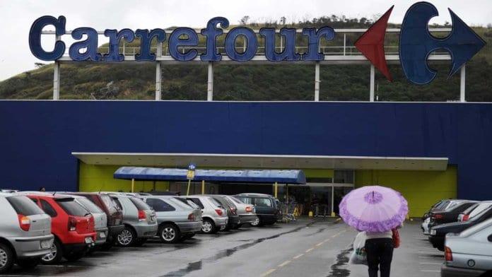Carrefour Brasil compra grupo do Walmart por R$ 7,5 bilhões