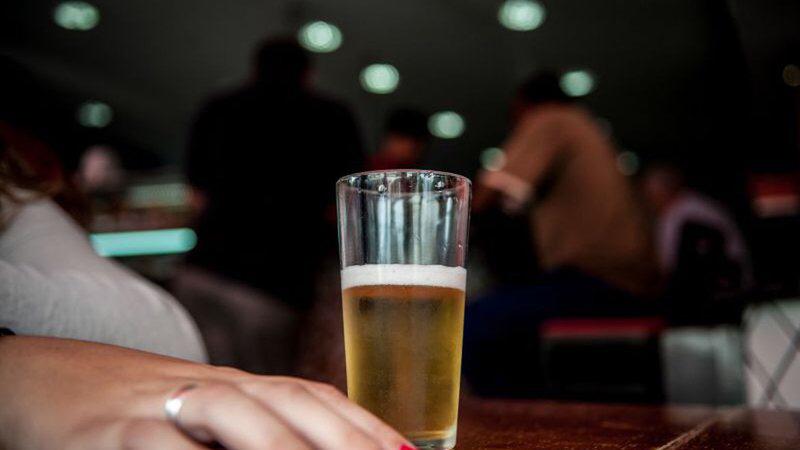 Após 19 anos de casados, mineiro é preso e confessa que envenenou cerveja da esposa