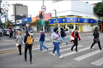 Lojistas apostam em descontos de até 50% em produtos para o Dia das Mães