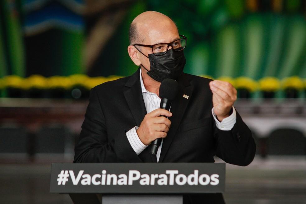 AO VIVO: CPI ouve diretor do Butantan