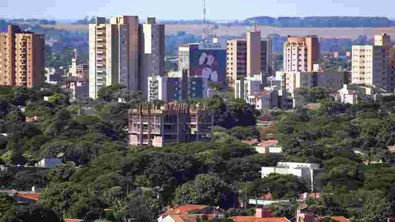 Novo toque de recolher em Dourados, das 21 às 5h, entra em vigor nesta sexta