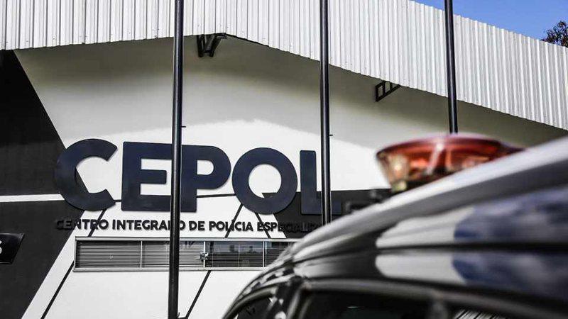 Anúncio de motocicleta na internet acaba com bandidos atirando 20 vezes em MS