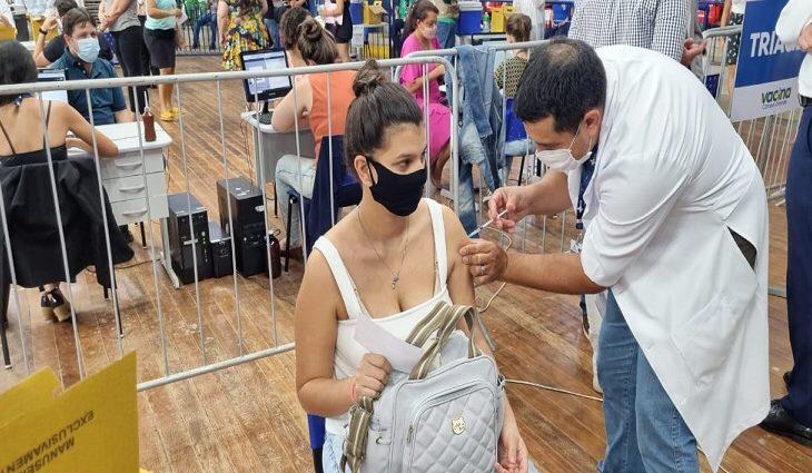 MS bate novo recorde de aplicação de vacinas